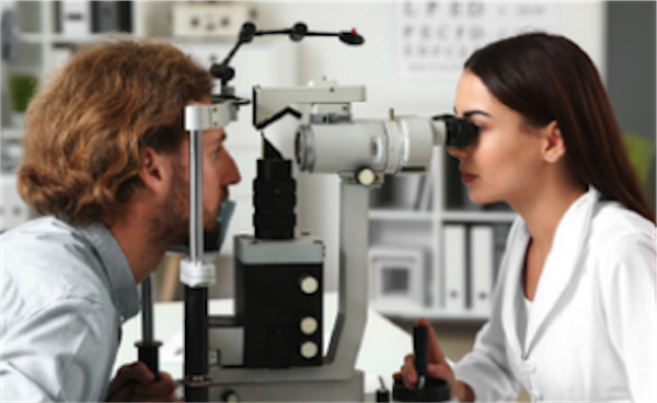 Opticien en magasin : regards croisés avec l'ophtalmologiste